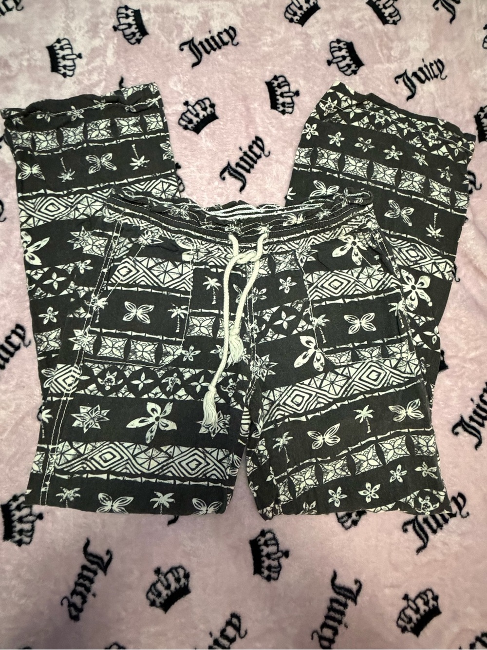 Girls Black Patterned Drawstring Lounge Pants